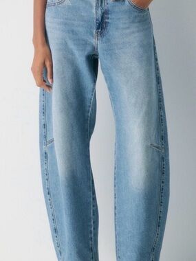 Levi's Baggy Dad Barrel Jeans size 27